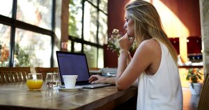 какая оплата выгоднее для фрилансеров: за час или за проект